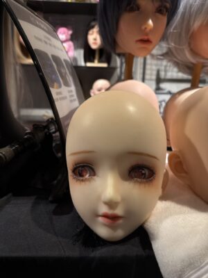 魔族人型 初夏 矽膠頭雕