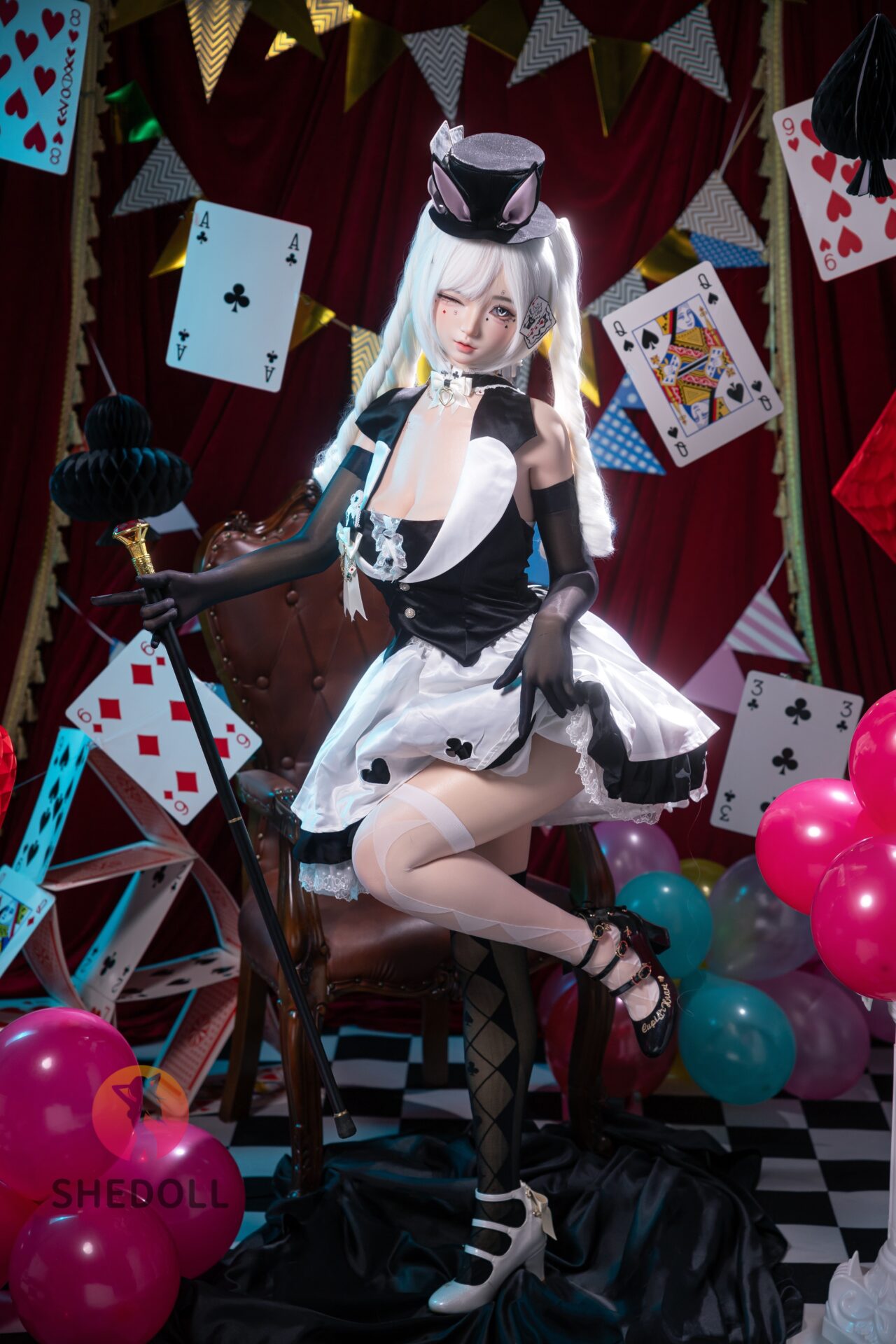 SHE DOLL 娃娃