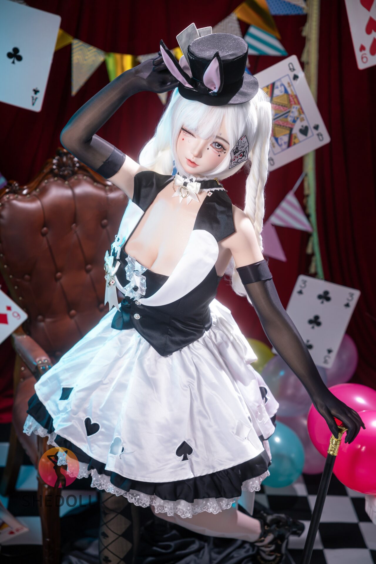 SHE DOLL 娃娃