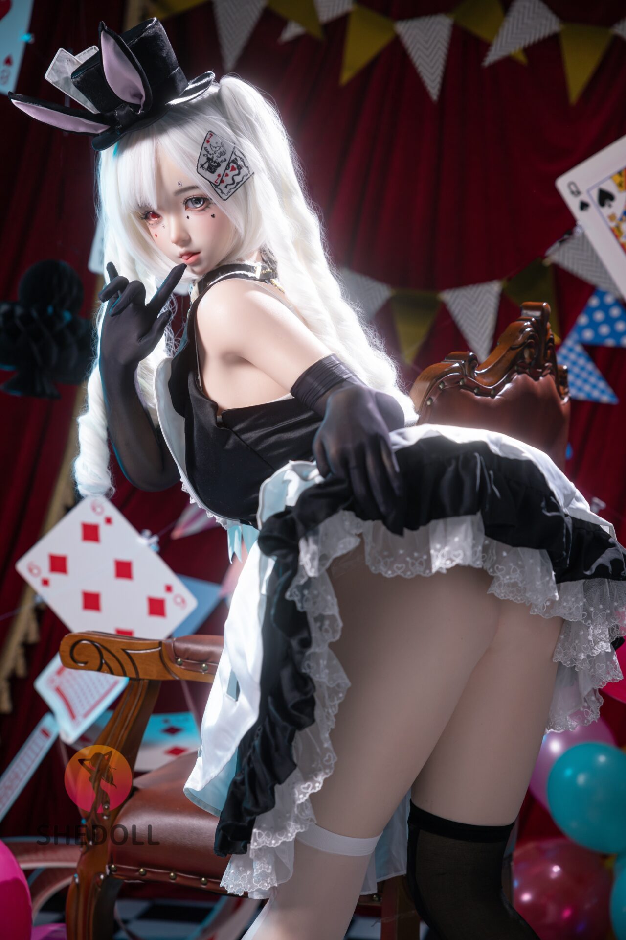 SHE DOLL 娃娃