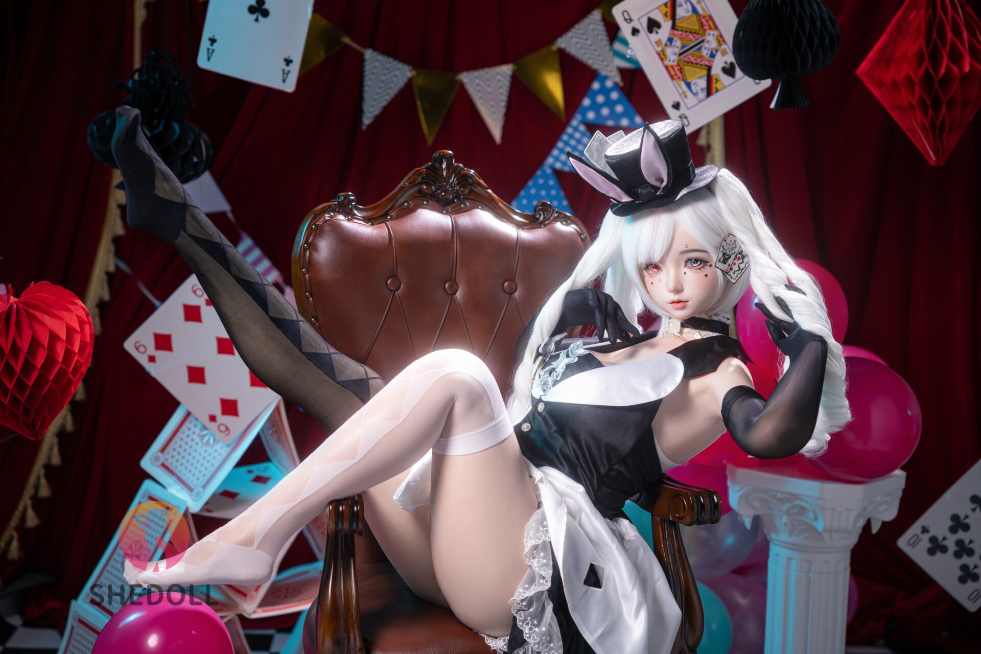 SHE DOLL 娃娃
